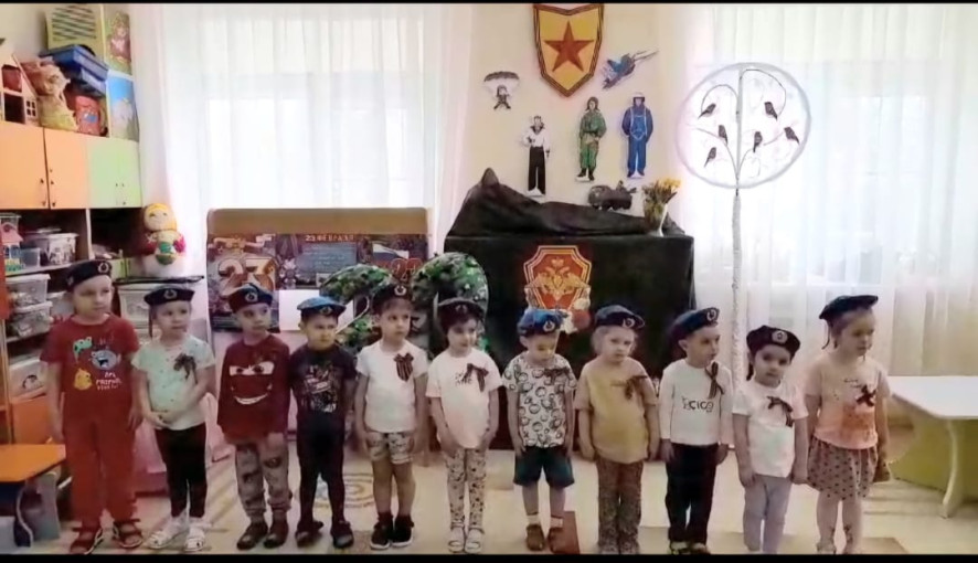 Поздравления с Днем защитника Отечества продолжаются... Поздравления с Днем защитника Отечества продолжаются.
